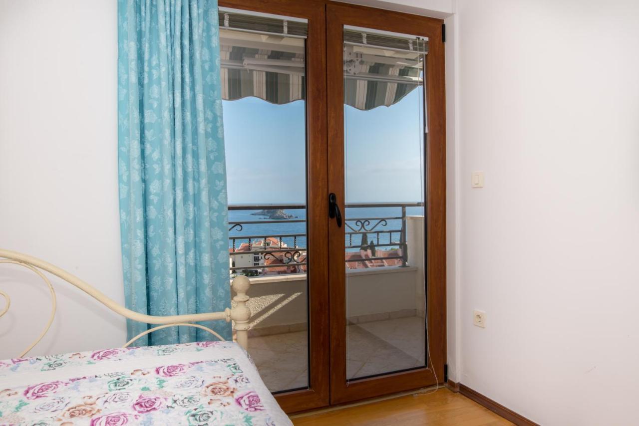Apartment Elena Petrovac Exterior foto